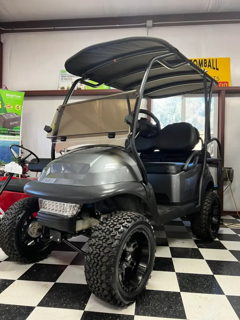 2018 Club Car Precedent Gas thumb 3