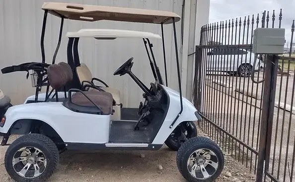 2005 E-Z-GO TXT thumb 1