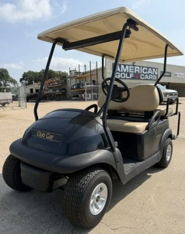 2006 Club Car Precedent Electric photo 1
