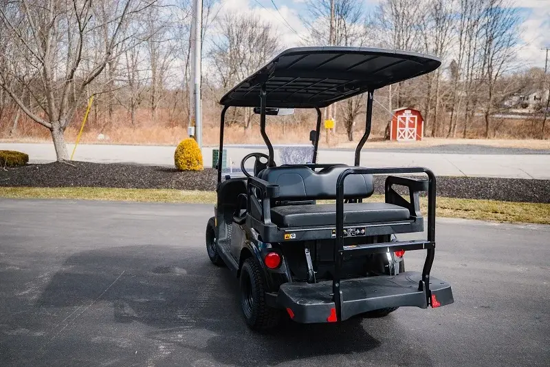 2025 E-Z-GO Valor thumb 4