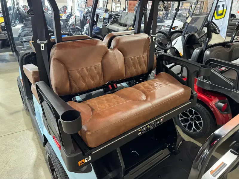 2027 E-Z-GO Liberty LSV thumb 4