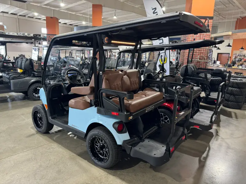 2027 E-Z-GO Liberty LSV thumb 2