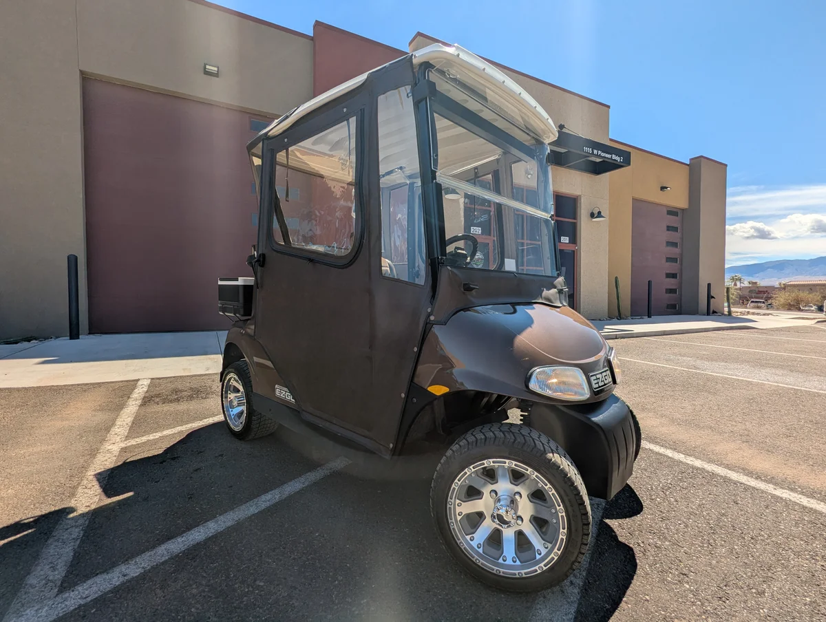 2014 E-Z-GO RXV 48V Electric thumb 1