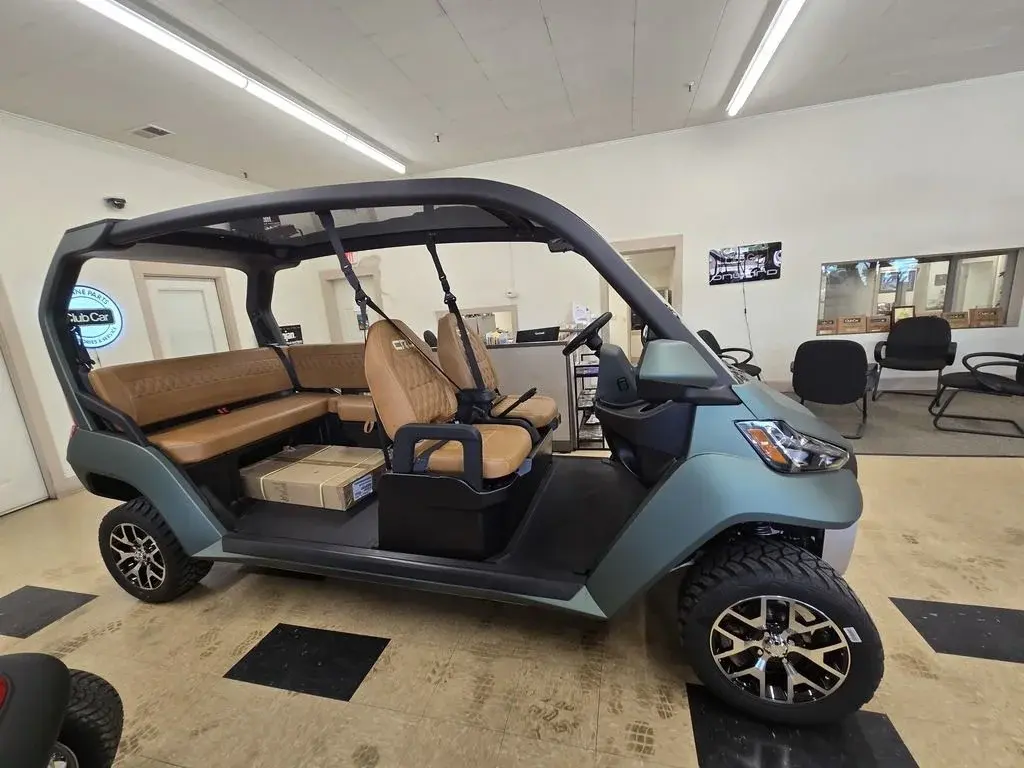 2026 Club Car CRU photo 1