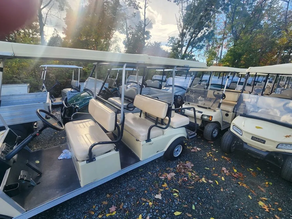 2013 Club Car Villager 6 photo 2