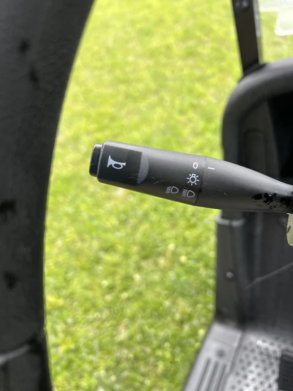 2020 E-Z-GO RXV photo 7
