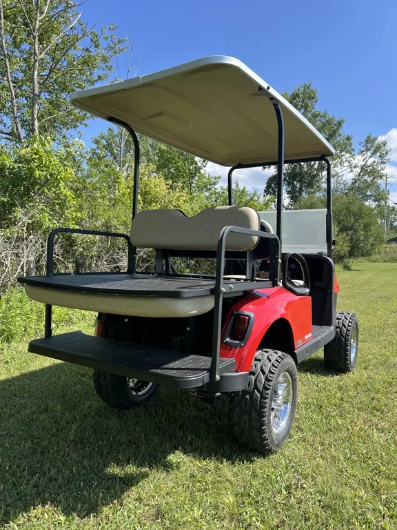 2021 E-Z-GO RXV ELiTE Lithium photo 4