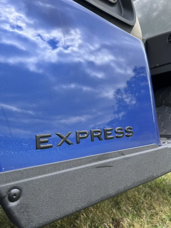 2026 E-Z-GO Express photo 9