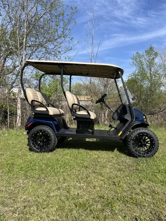 2026 E-Z-GO Liberty ELiTE Lithium photo 1
