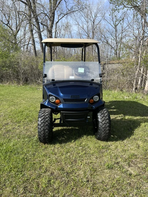 2026 E-Z-GO Liberty ELiTE Lithium photo 3