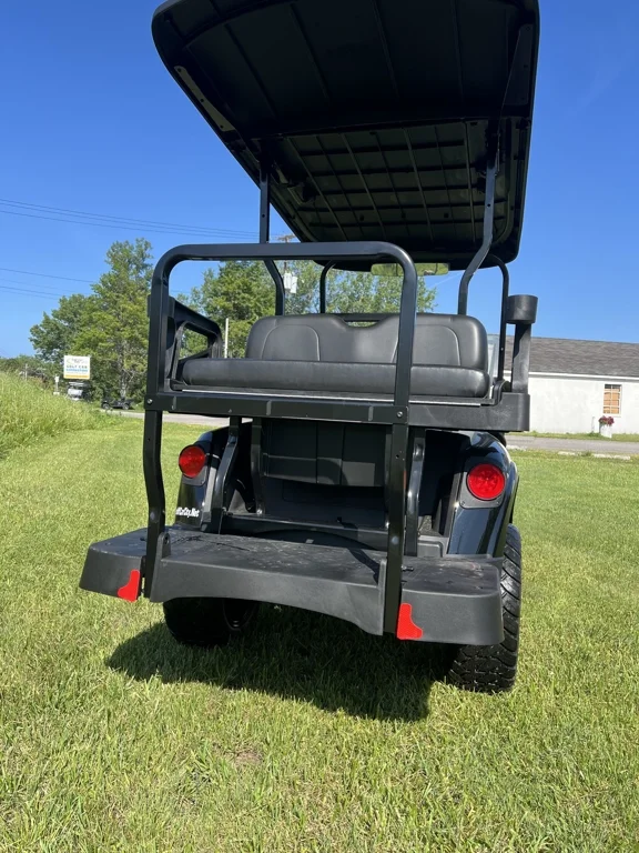 2026 E-Z-GO RXV ELiTE Lithium photo 13