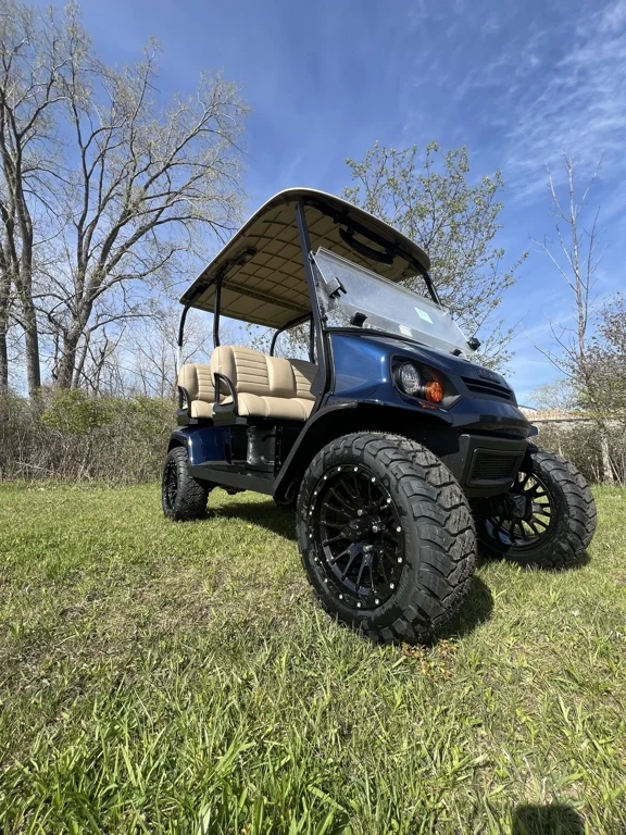 2026 E-Z-GO Liberty ELiTE Lithium photo 2