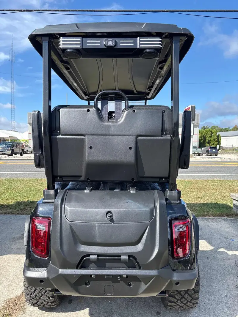 2027 Evolution D5 Maverick photo 4