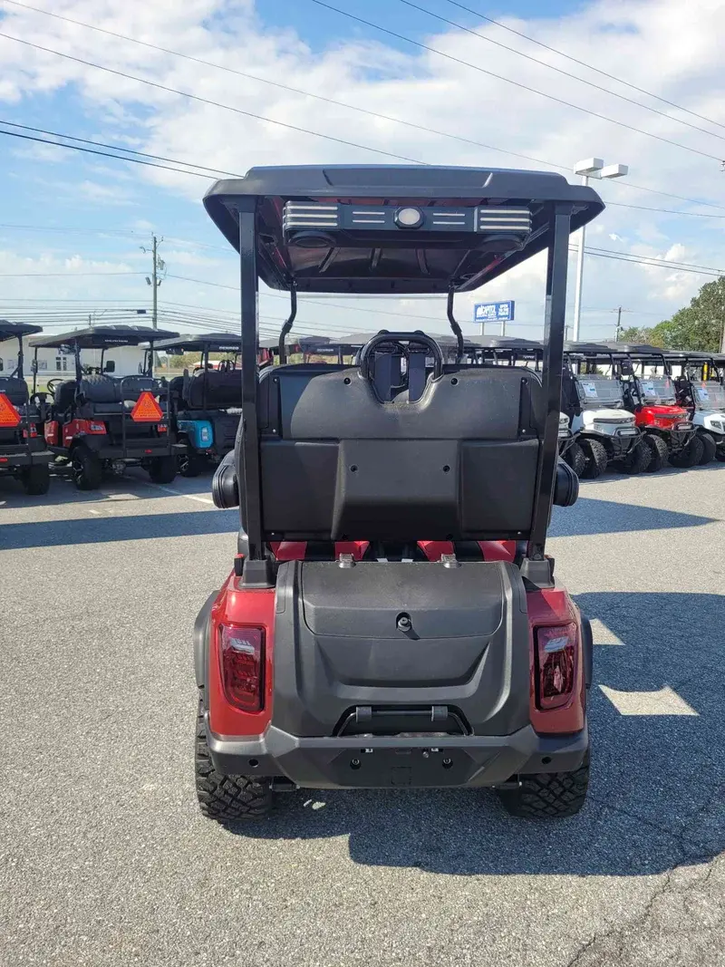 2027 Evolution D5 Maverick photo 4