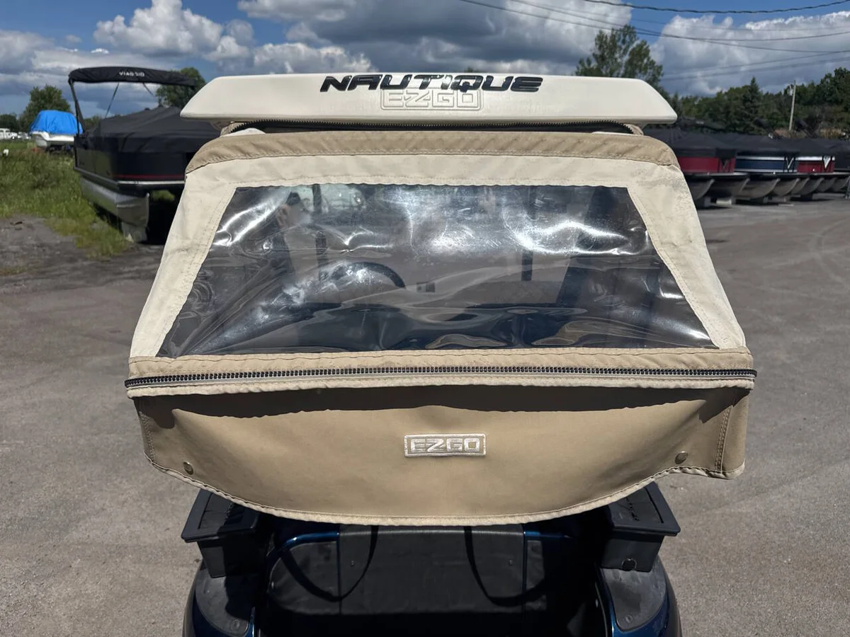 2009 E-Z-GO Freedom RXV photo 7