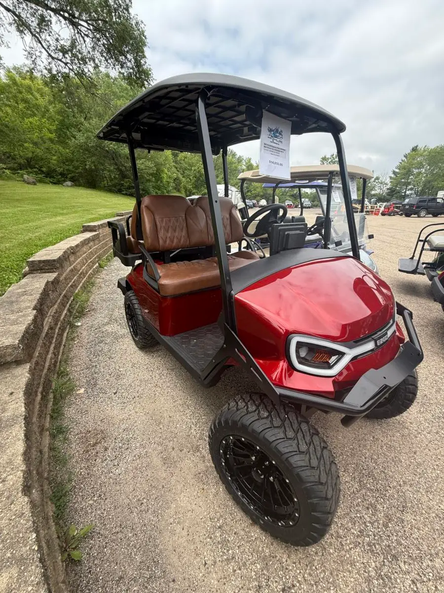 2027 E-Z-GO Express Summit XTL Package photo 7