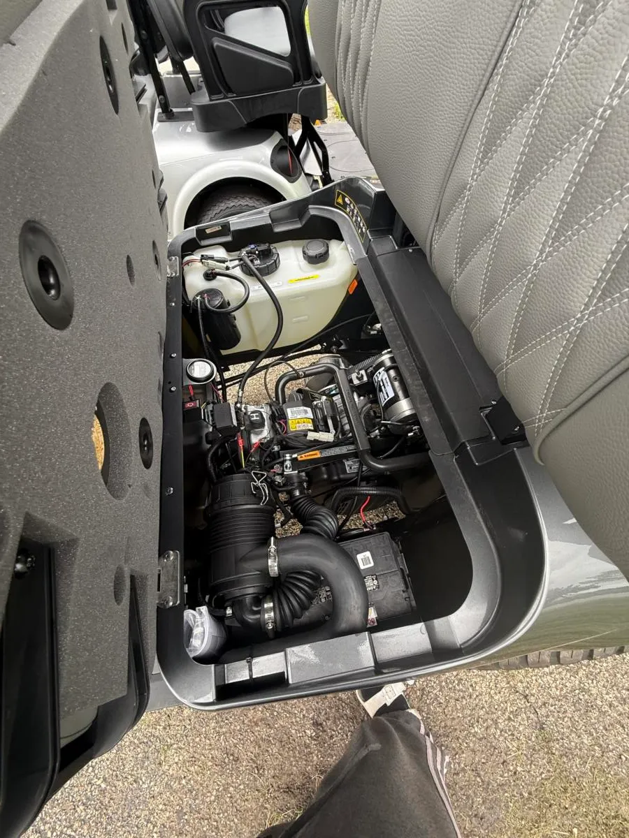 2026 E-Z-GO Express Summit XT Package photo 7