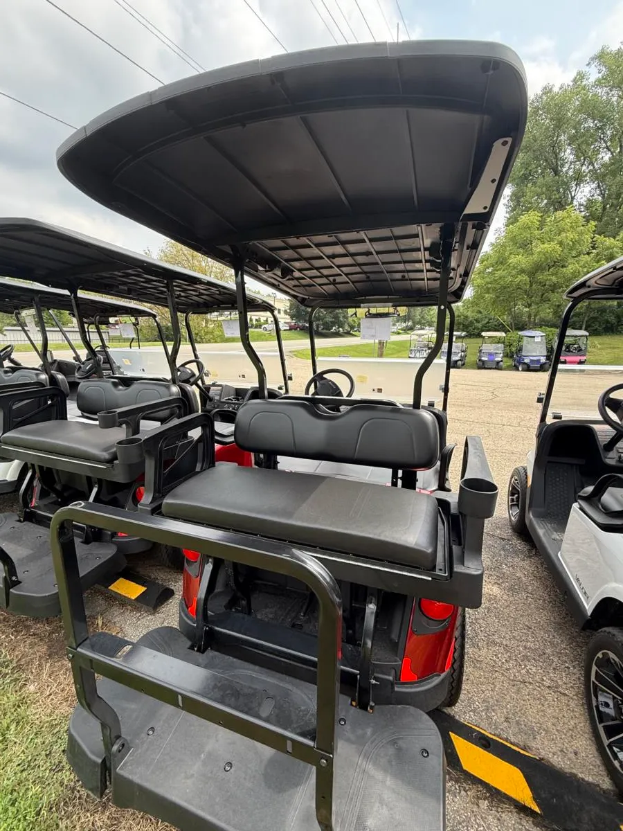 2026 E-Z-GO Valor 4 Passenger photo 8