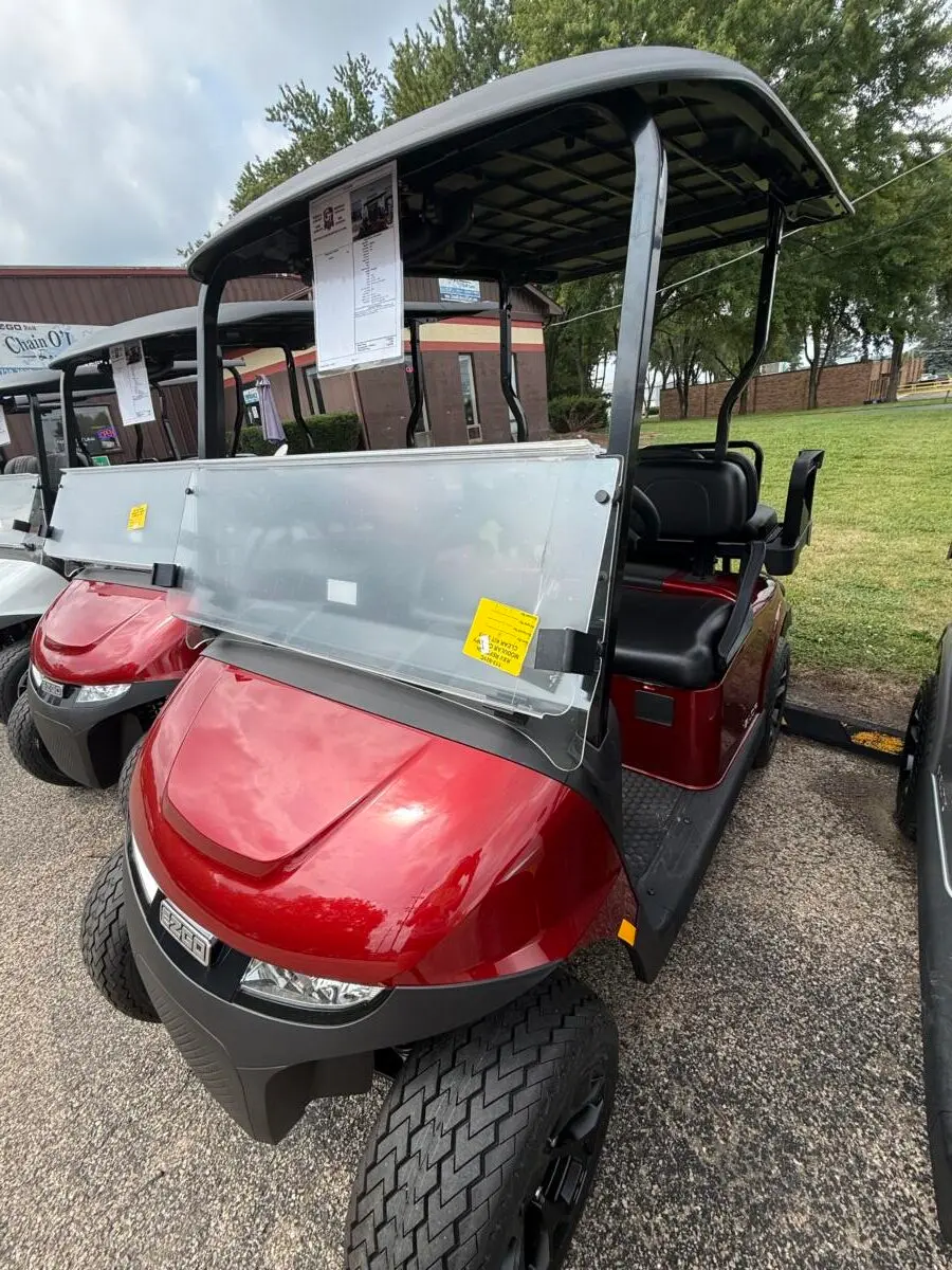2026 E-Z-GO Valor 4 Passenger photo 10