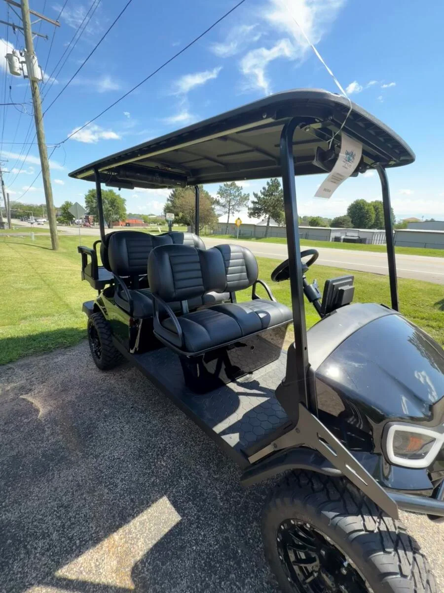 2026 E-Z-GO Express photo 7