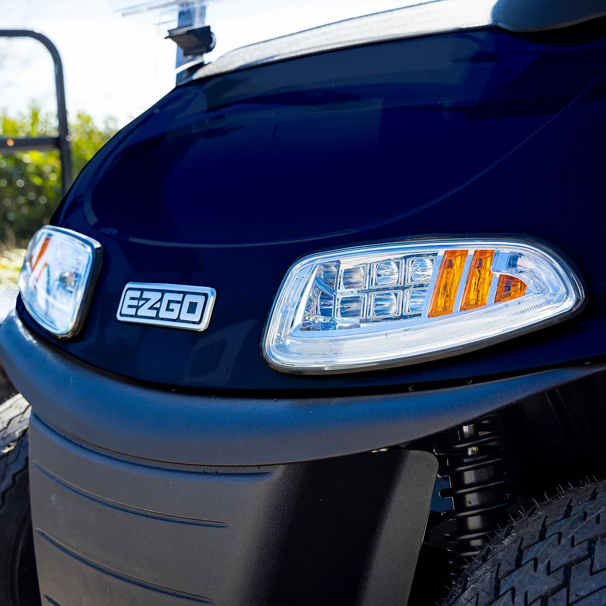2021 E-Z-GO RXV ELiTE Lithium photo 3