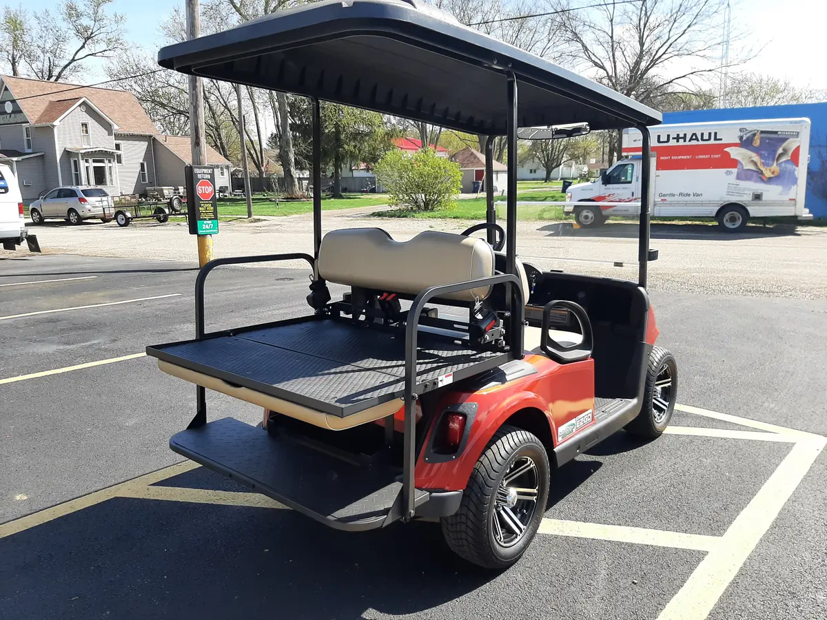 2016 E-Z-GO RXV 48V Street Legal 4 Seater photo 7