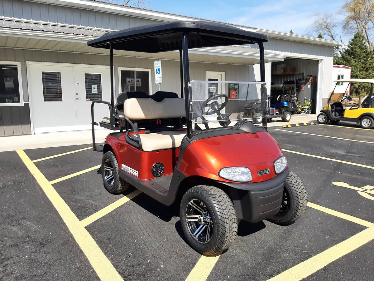 2016 E-Z-GO RXV 48V Street Legal 4 Seater photo 5