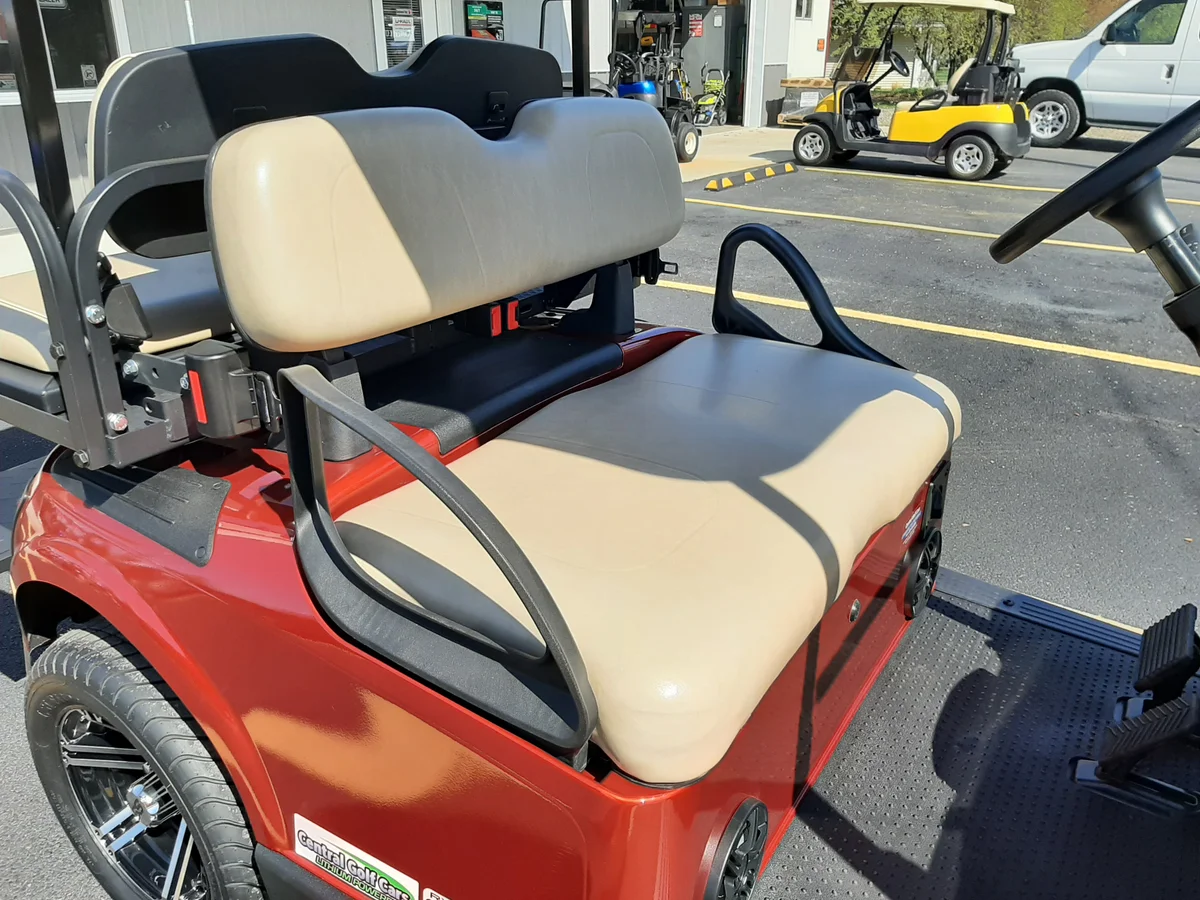 2016 E-Z-GO RXV 48V Street Legal 4 Seater photo 11