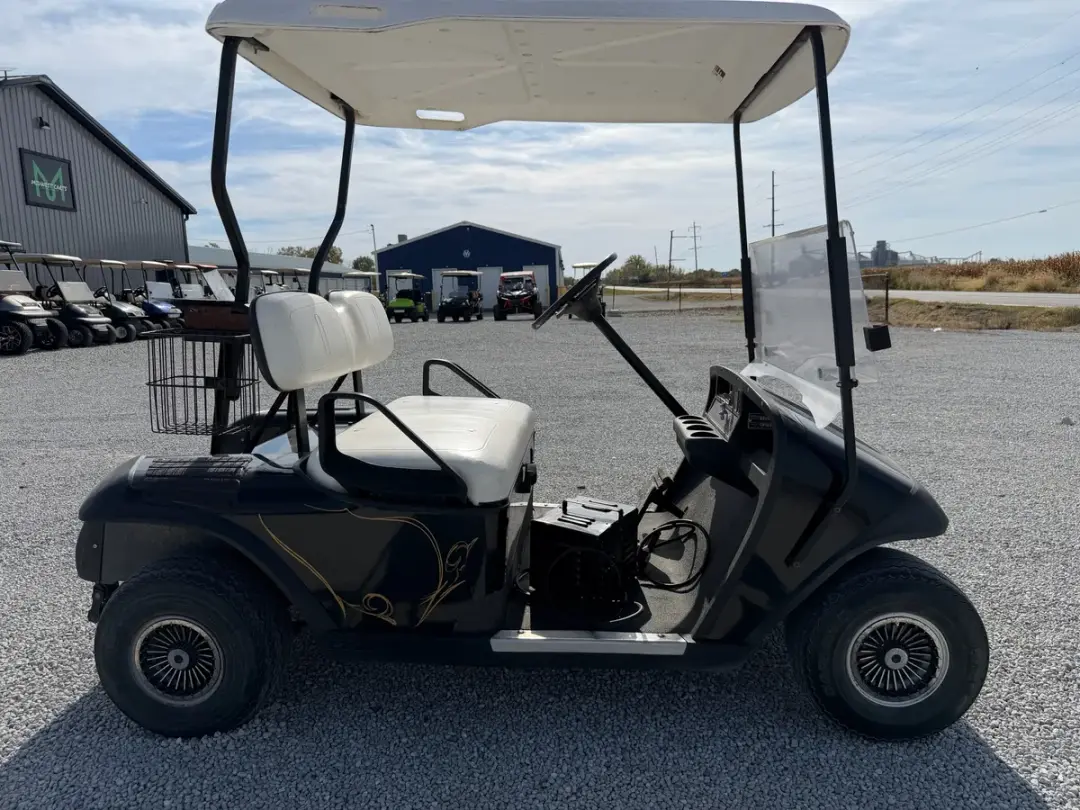 1998 E-Z-GO Golf cart photo 6