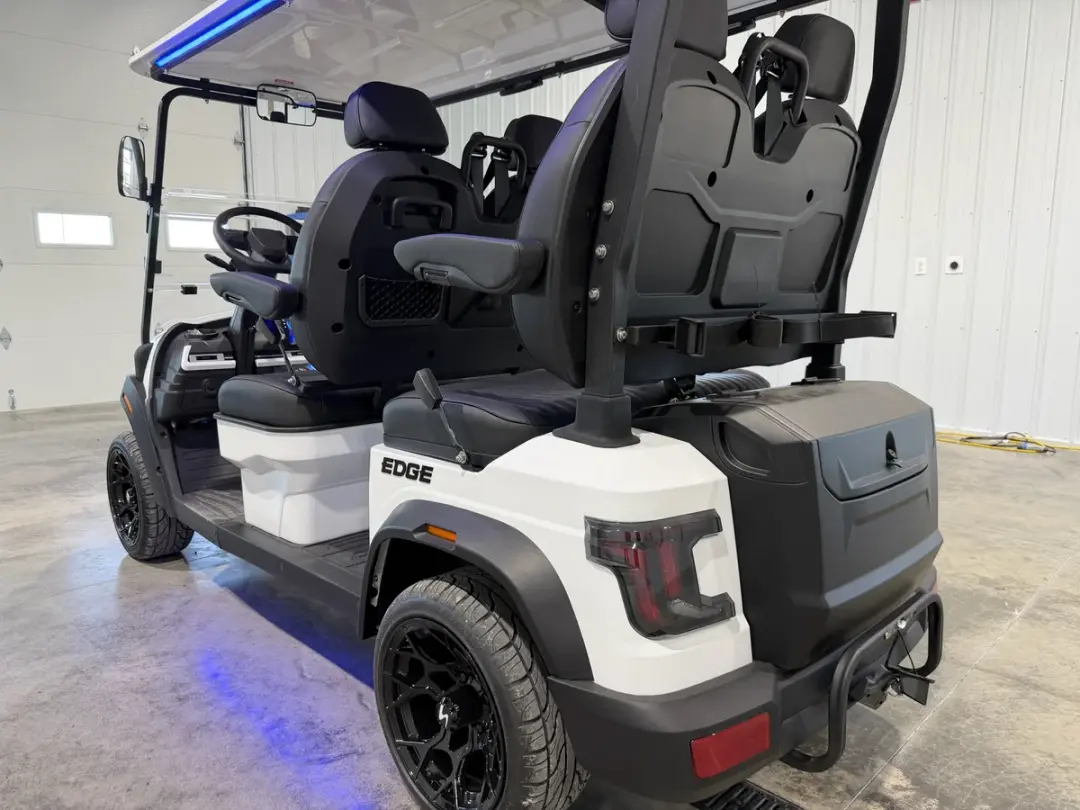 2027 Sivo Sivo Edge Forward Facing photo 3