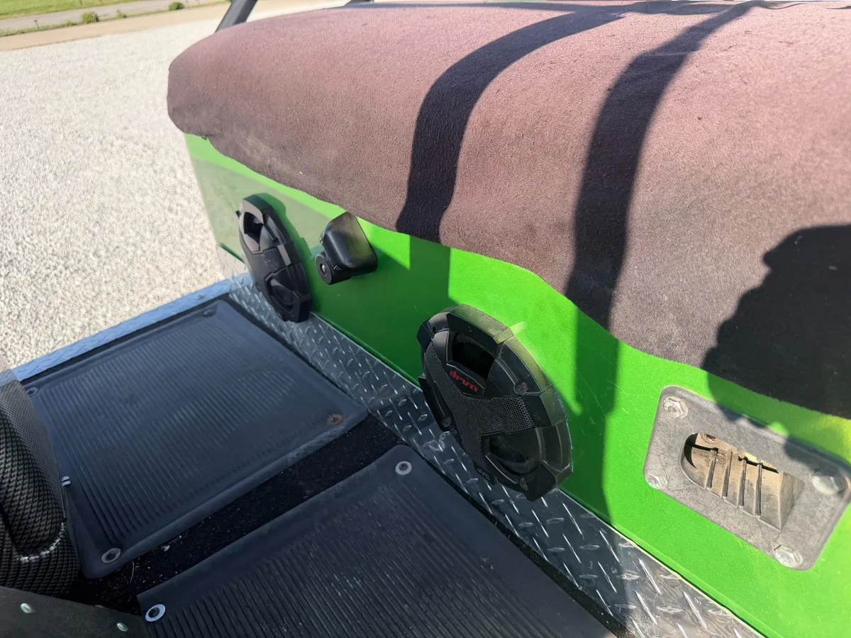 2007 E-Z-GO TXT photo 11