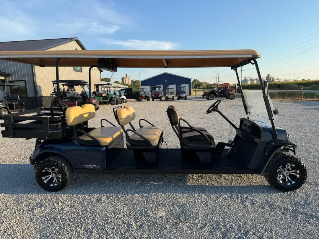 2018 Cushman Shuttle 8 photo 6