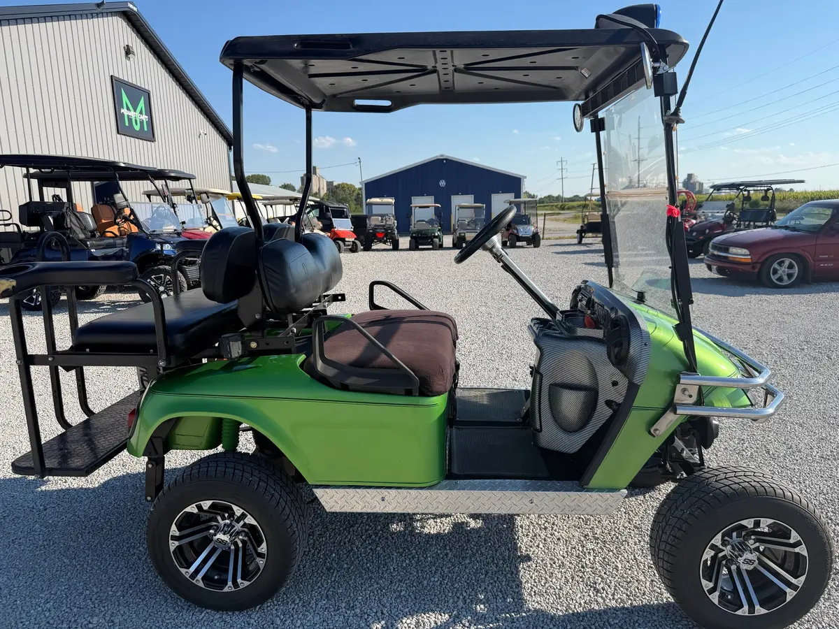 2007 E-Z-GO TXT photo 5