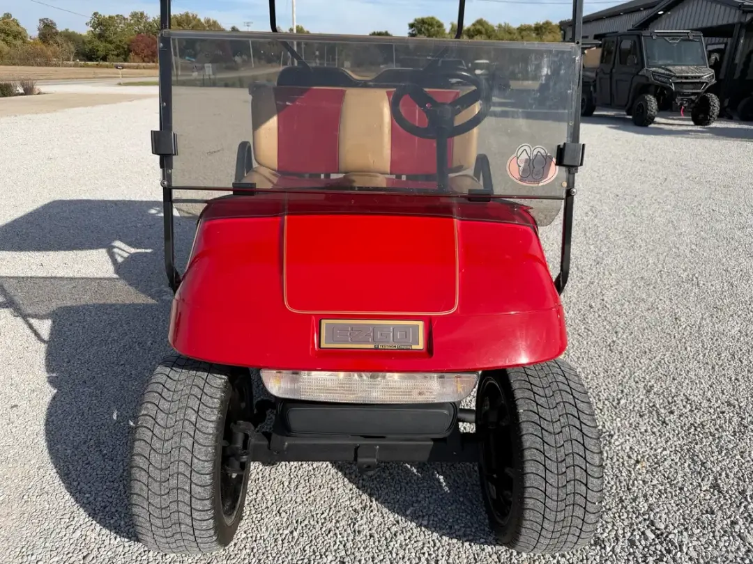 2005 E-Z-GO TXT photo 8
