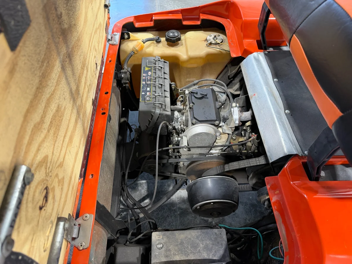2007 E-Z-GO 6 Passenger Gas photo 11