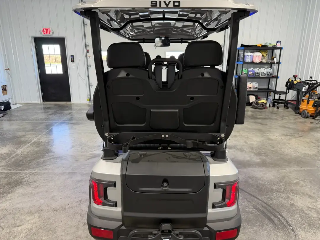 2027 Sivo Sivo Edge Forward Facing photo 4