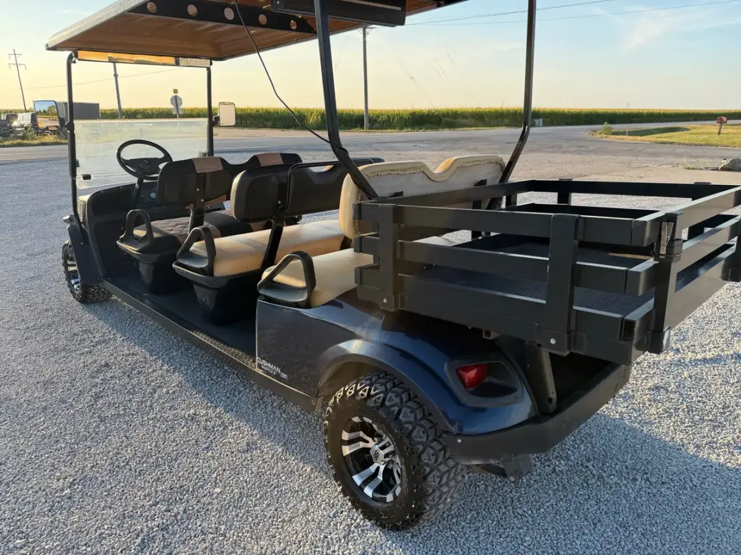 2018 Cushman Shuttle 8 photo 3