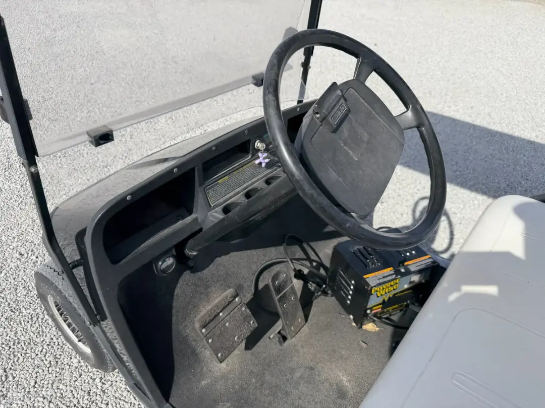 1998 E-Z-GO Golf cart photo 10