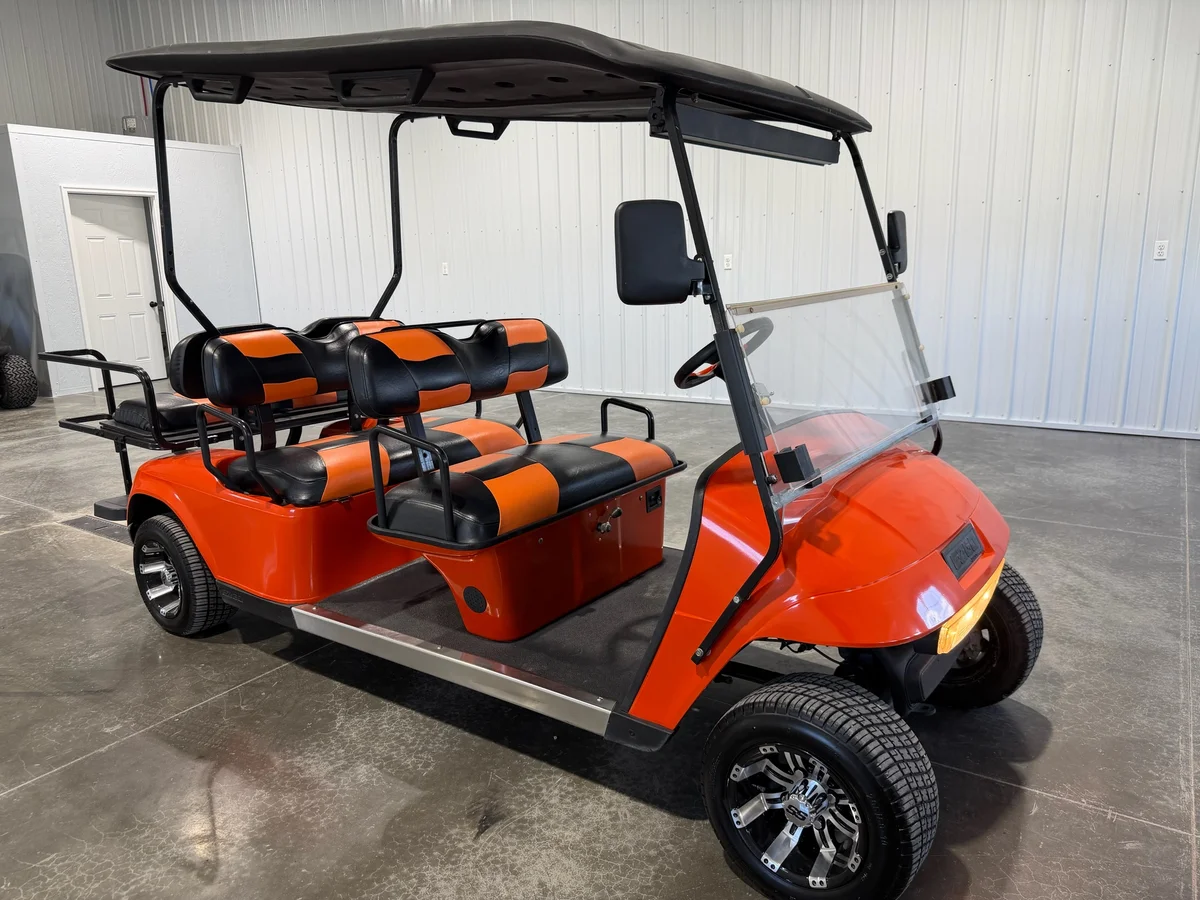 2007 E-Z-GO 6 Passenger Gas photo 7