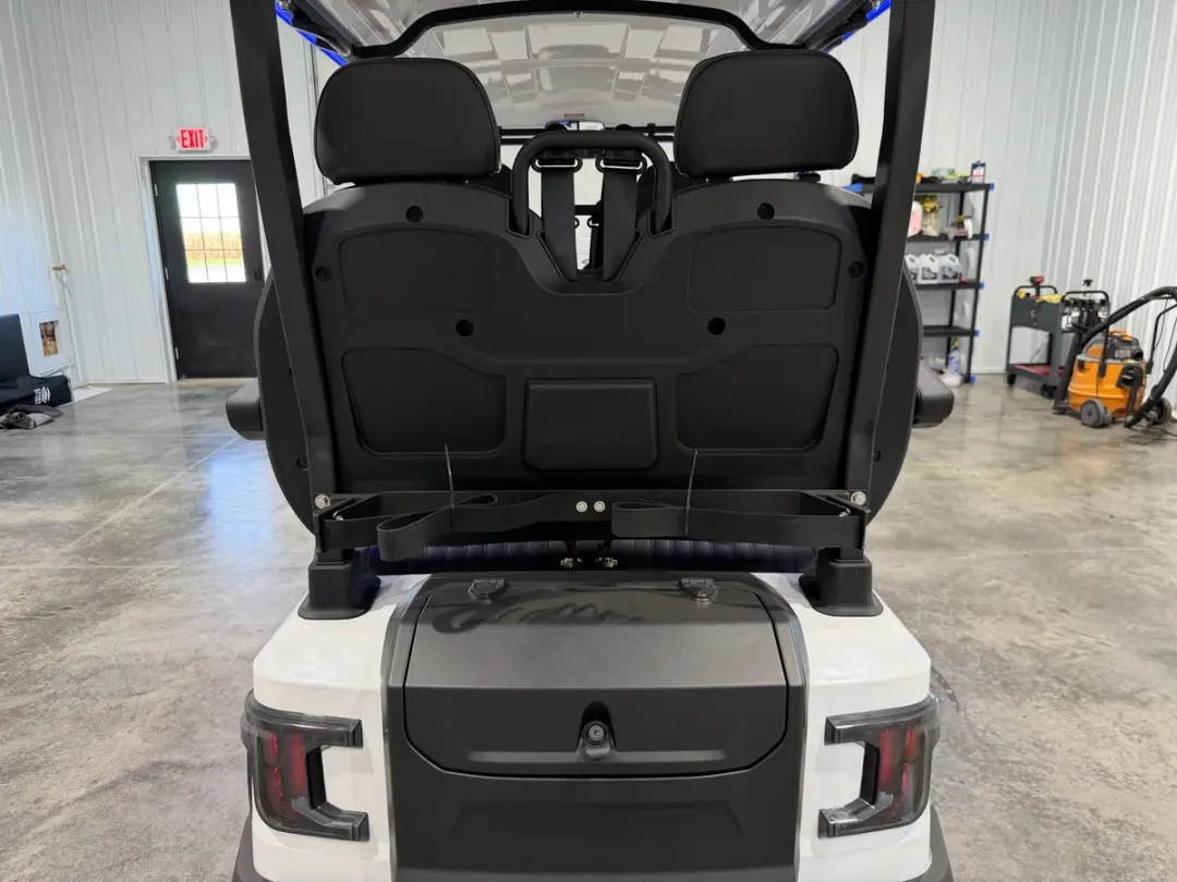 2027 Sivo Sivo Edge Forward Facing photo 4