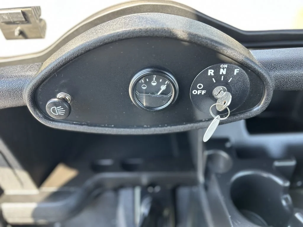 2022 E-Z-GO RXV ELiTE Lithium photo 7