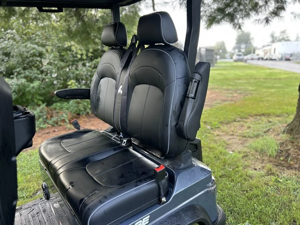 2026 Activev Pulse 4 Seater Forward-Facing photo 7