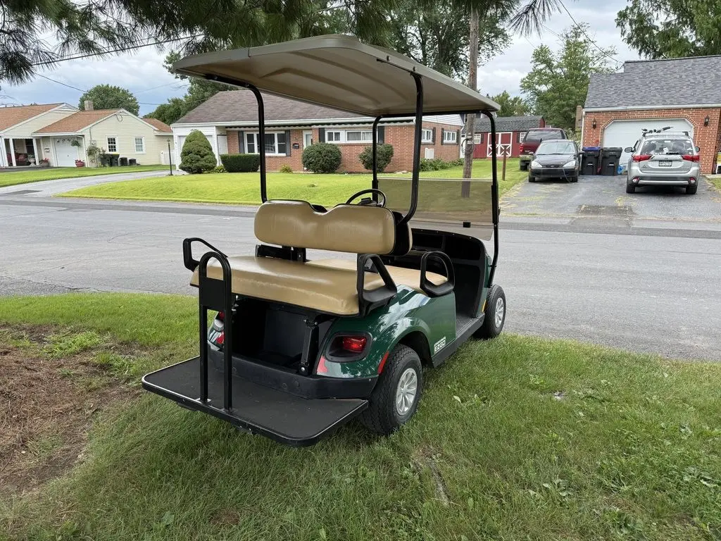 2018 E-Z-GO TXT photo 8