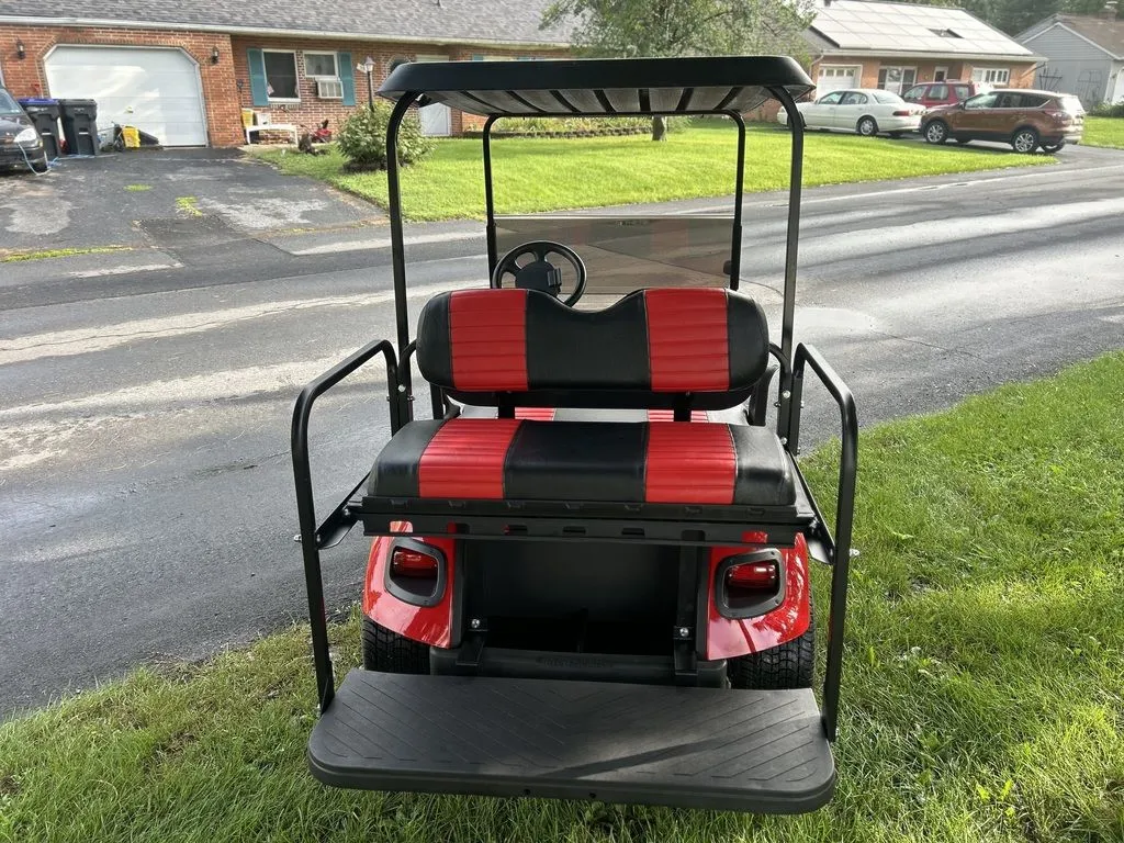 2021 E-Z-GO TXT photo 6