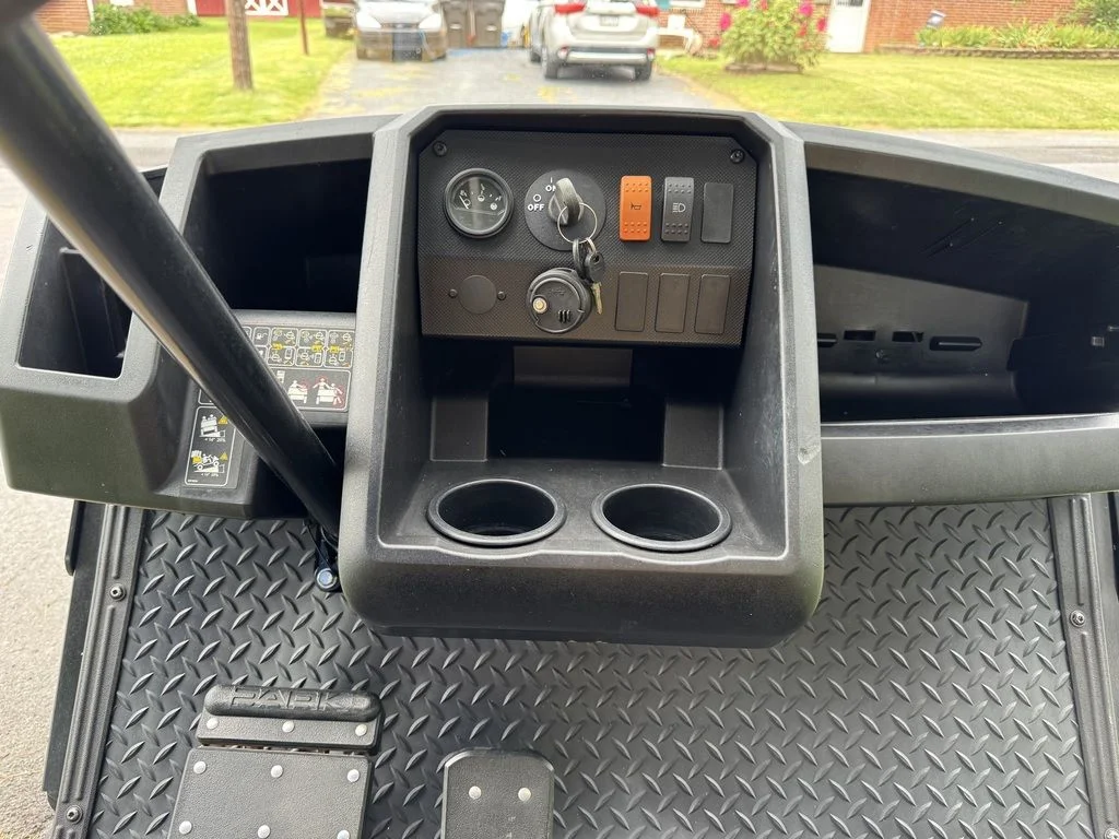 2022 Cushman Hauler photo 17