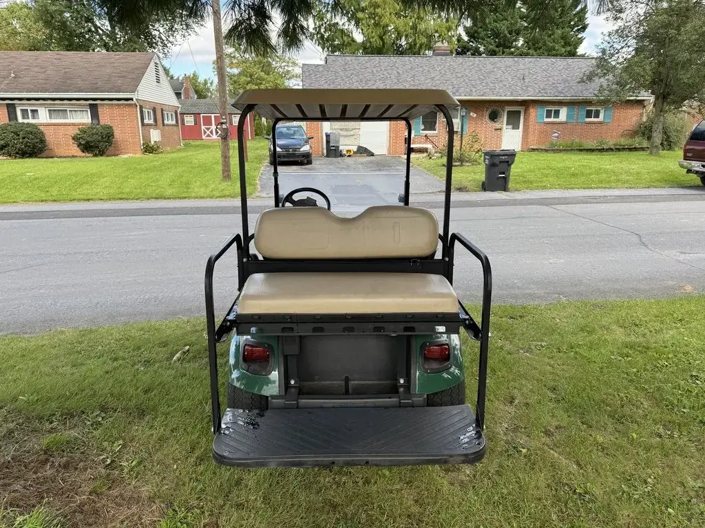 2014 E-Z-GO TXT photo 7
