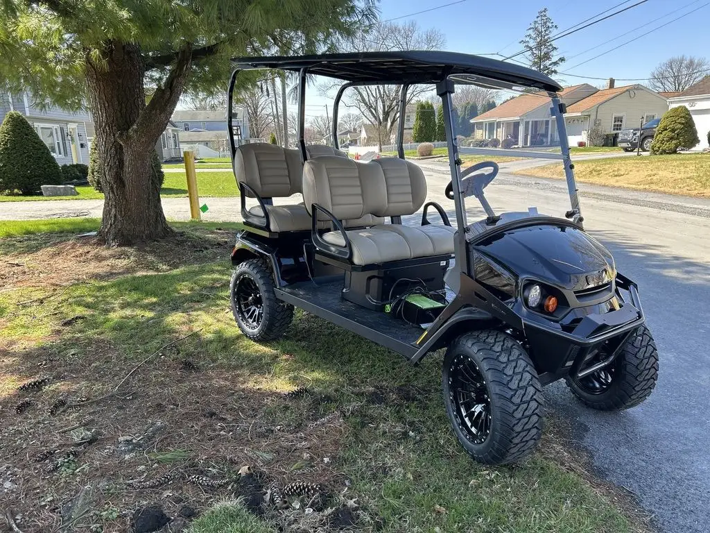 2026 E-Z-GO Liberty ELiTE Lithium photo 3