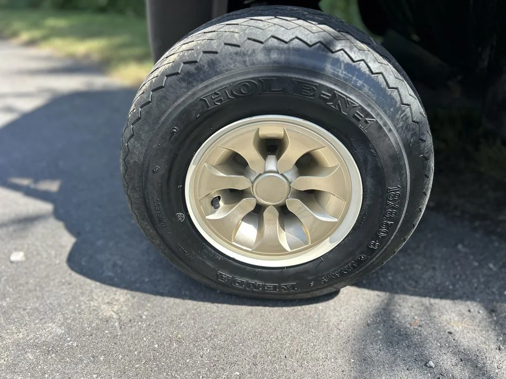 2022 E-Z-GO RXV ELiTE Lithium photo 10