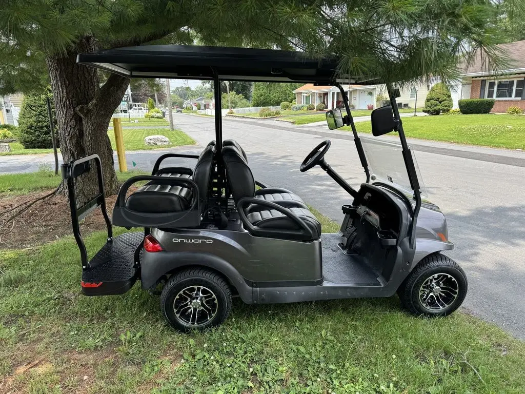 2022 Club Car Onward Electric photo 5