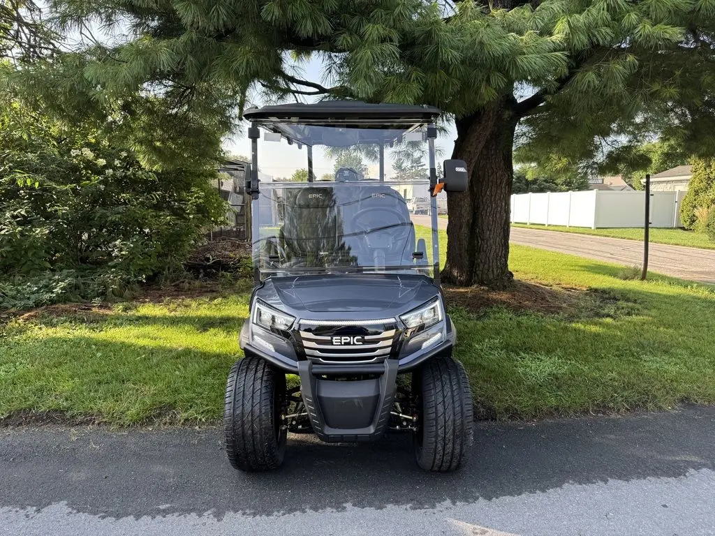 2026 Epic Carts E60FX photo 2